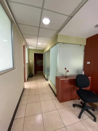Oficina en Venta en Edificio Torino I, Zona 10 , Guatemala — miniatura 8 de 9