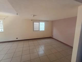 Casa en venta en Hacienda Real zona 16🏠✨ — miniatura 3 de 16