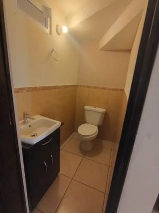 Casa en venta en Hacienda Real zona 16🏠✨ — miniatura 2 de 16